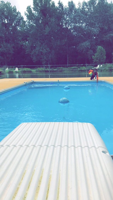 Piscine domaine sery